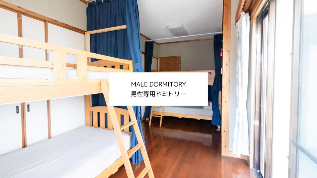 All Friends Guest House Наго Екстериор снимка