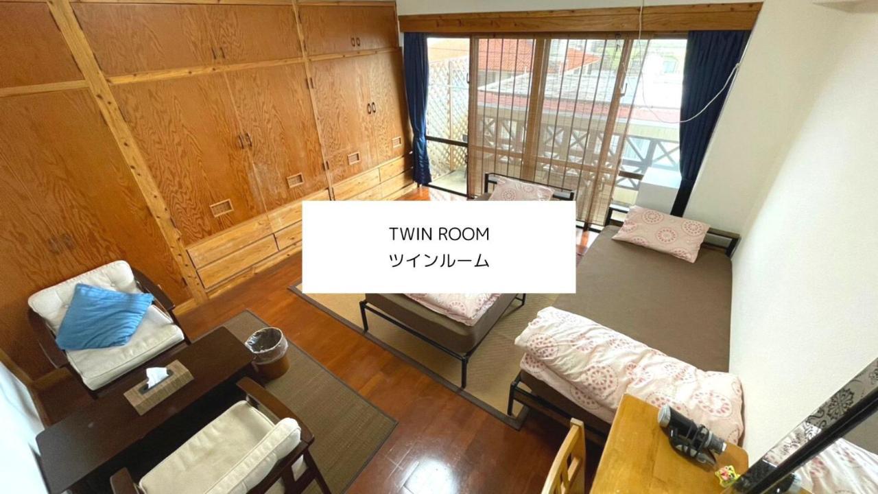 All Friends Guest House Наго Екстериор снимка